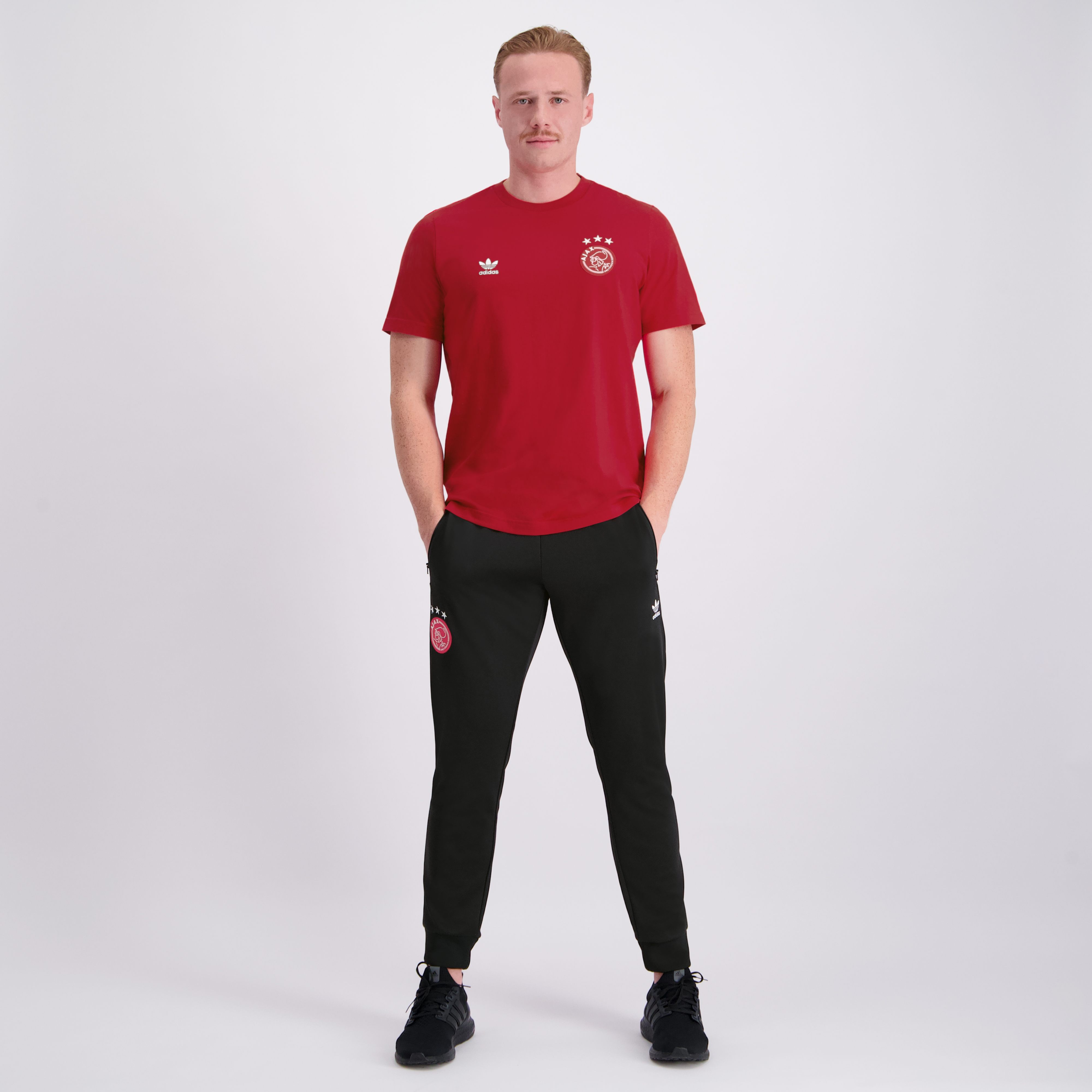 Ajax TAYLOR 8番 シャツ Ajax Home TAYLOR 8 Jersey 25-26 - KICKOFFSHOPPER