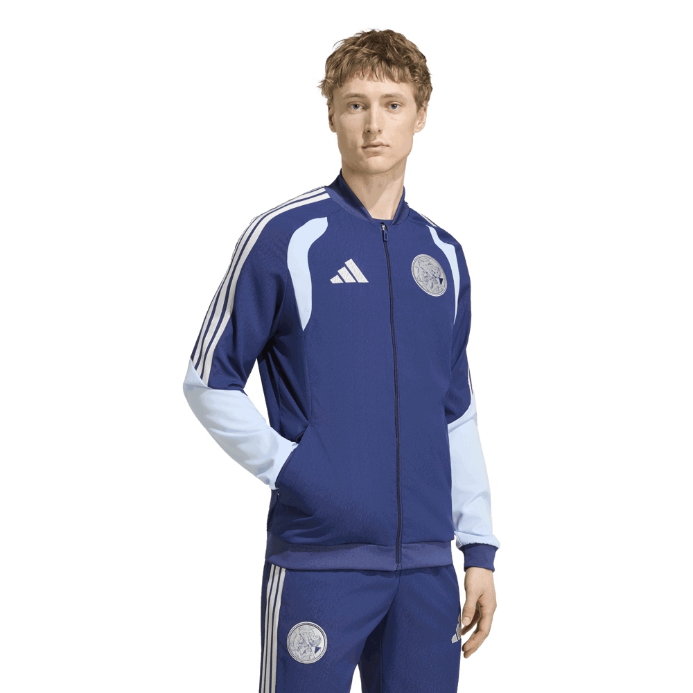 The official Ajax Fanshop Largest range official Ajax articles.