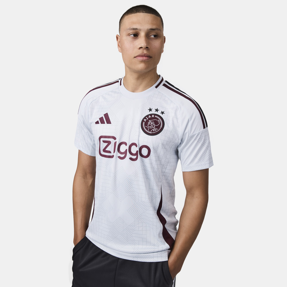 Third shirt ajax outlet